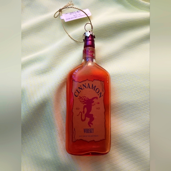 Cinnamon Whiskey Glass Christmas Tree Ornament NWT - Picture 2 of 6